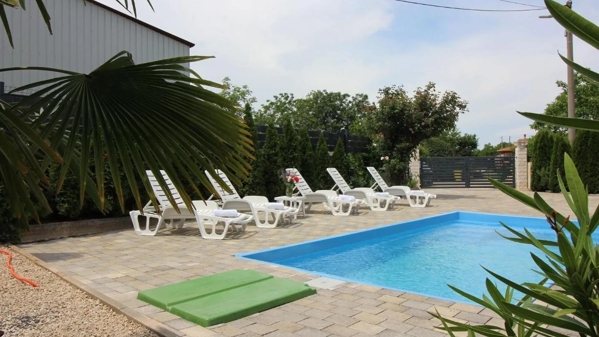 Villa Bianca Mit Pool Nah Am Lanterna Resort Tar-Vabriga Holiday home